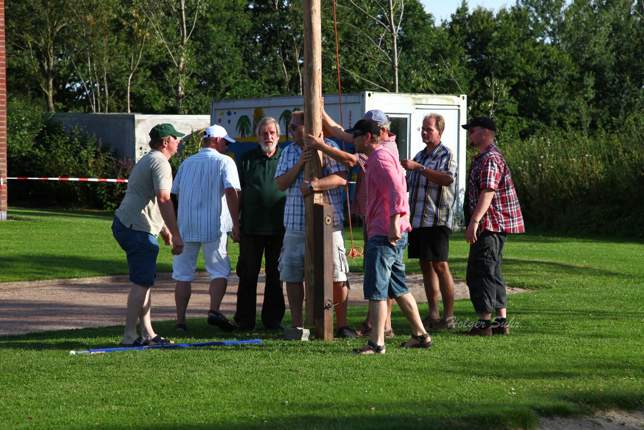 Bild 464 - Vogelschiessen am 18.8.12